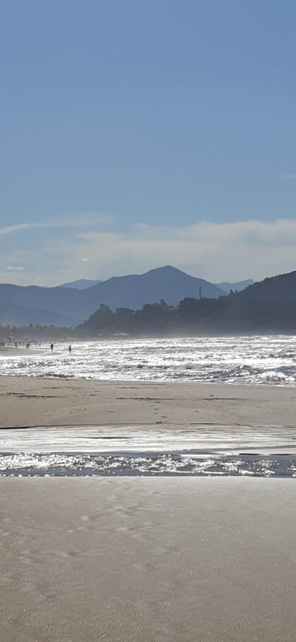 Apto. Aconchegante próximo a praia Ubatuba Exterior foto